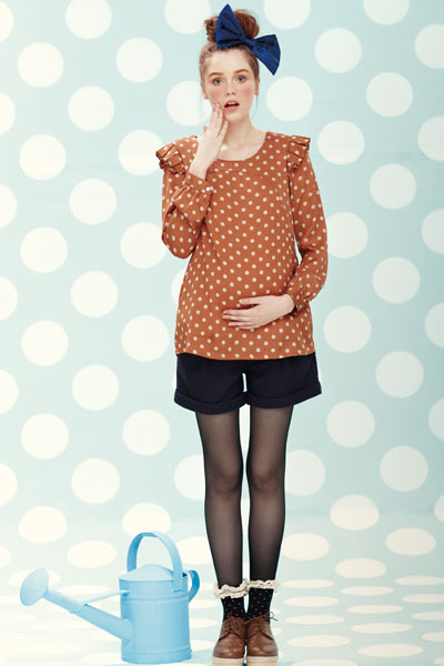 38周磚紅色波點(diǎn)泡泡袖上衣