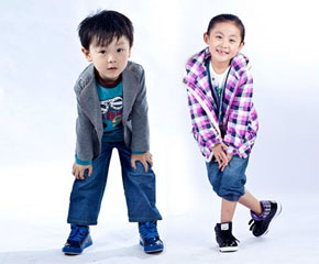 ż�w��ͯ�����ʾ�����������׃�����(y��ng)ע��һ���c(di��n)