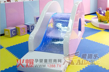 �۵�ˮ������׌���ӂ�?c��)���ˣ�бM�혷Ȥ