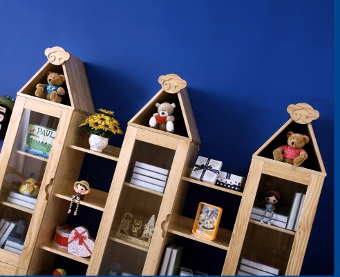 月亮船尖頂書柜