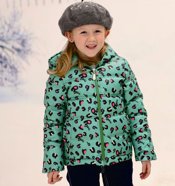 吉象貝兒女童時(shí)尚印花外套