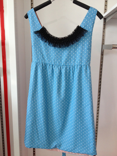 ��+����ݗ����{(l��n)ɫ