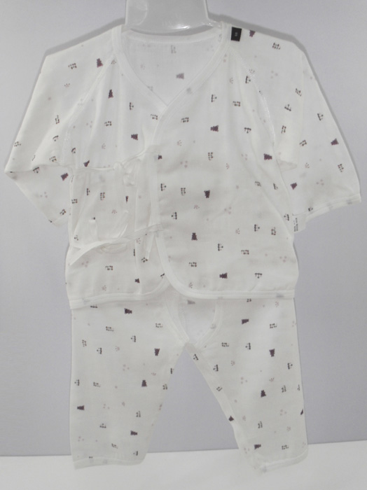 娃愛(ài)的蓓蓓紗布花紋長(zhǎng)袖系帶內(nèi)衣