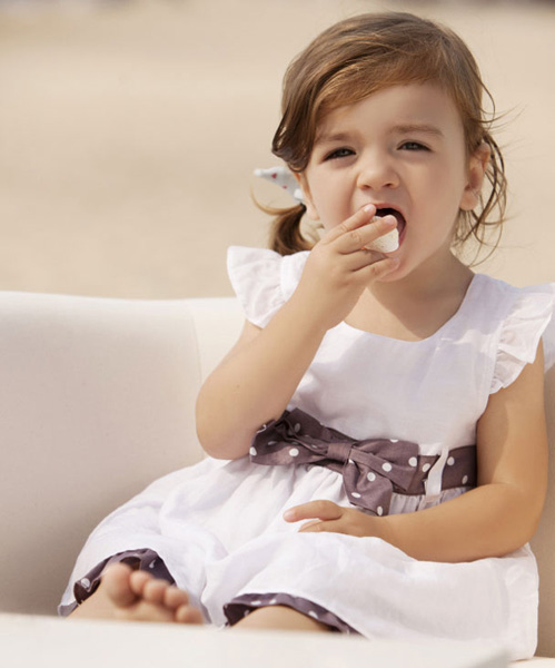 哇喔哇喔可愛絲綿連衣裙