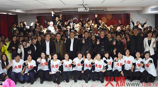 ���ģ��𱬻���