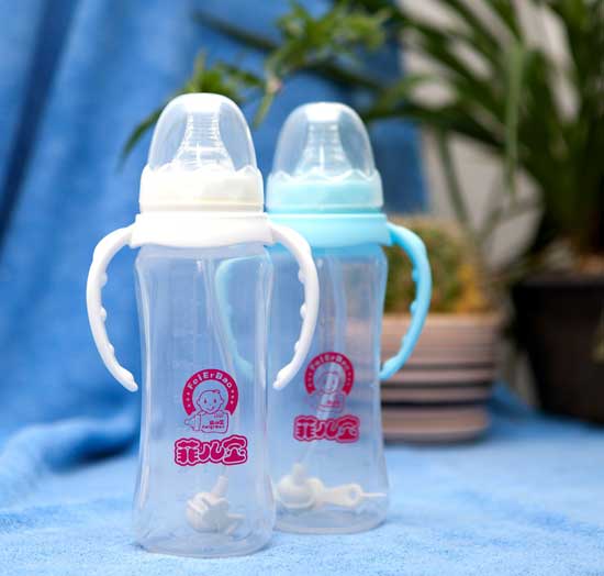 菲兒寶240毫升PP全自動標(biāo)口奶瓶(白藍(lán))