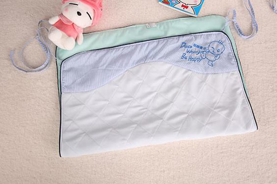 麒麟童話(huà)四季隔尿床席