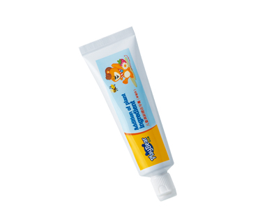 皮樂(lè)熊兒童清新健齒牙膏.jpg 皮樂(lè)熊兒童清新健齒牙膏.jpg