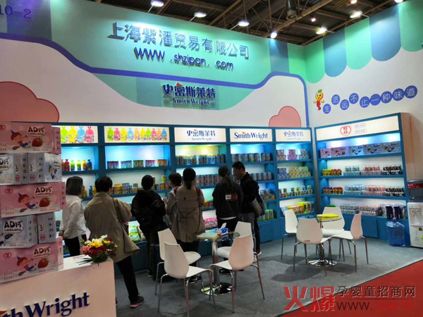 ������ʷ��˹�R�ص�Ʒ�����ྩ��չ ������ζС��ʳ��(sh��)��Ȧ��