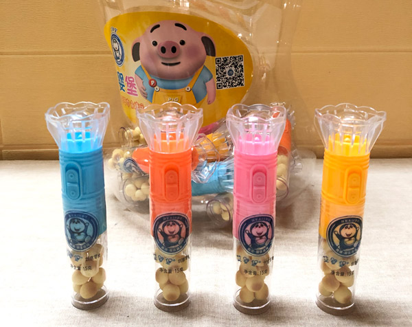 艾嬰堡手電筒小饅頭.jpg 艾嬰堡手電筒小饅頭.jpg