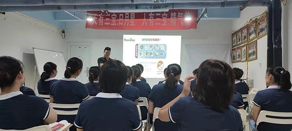 “紐樂曼”走進安陽滑縣 產(chǎn)品知識培訓活動火熱開啟1.jpg