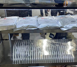  չ�������D1