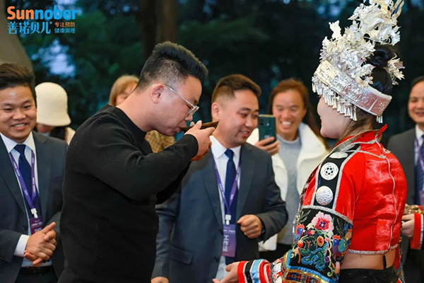 2024善諾貝兒品牌戰(zhàn)略發(fā)布會暨代理商年會6.jpg 2024善諾貝兒品牌戰(zhàn)略發(fā)布會暨代理商年會6.jpg