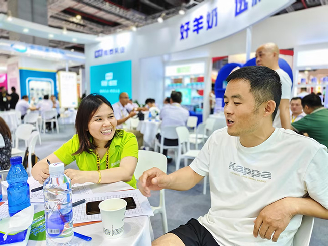 展館現(xiàn)場(chǎng) (4).jpg 展館現(xiàn)場(chǎng) (4).jpg