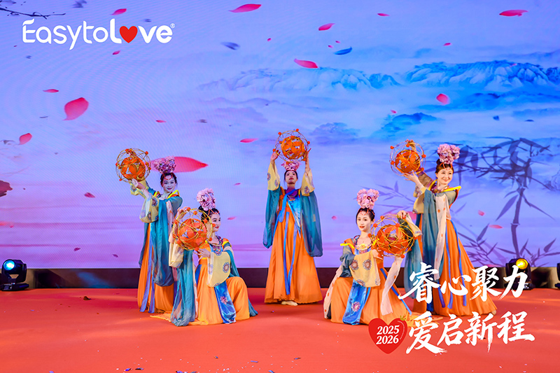 晚宴2.jpg 晚宴2.jpg