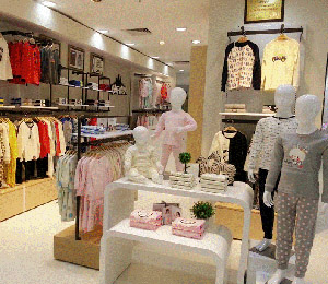 �옷�Ǳ����ں�ƽï�I(y��)��