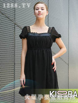 KISSBABY��ɫ���eȹ