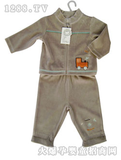 �Ƀ������_�״������b