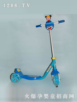 ���W���{ɫ����܇