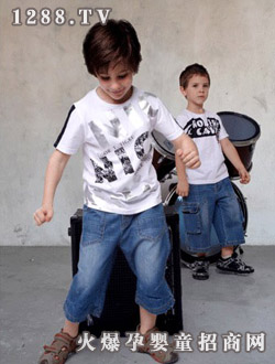 С�����2010����ϵ�����r�а�ɫT��