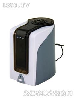 ���A�ӝ���