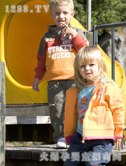 �����R�Sɫ���b