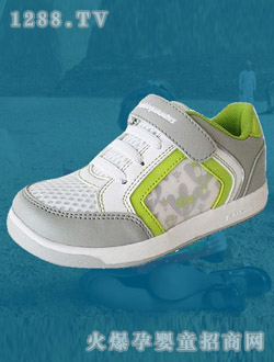 ���ٻ�ɫ�\��Ь