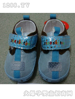 Сʯ�^�{ɫ�냺Ь