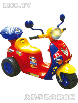 愛(ài)嬰寶電動(dòng)車(chē)737