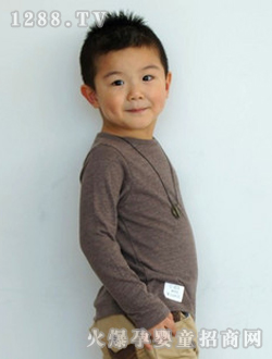 ���؁���ɫ�L(zh��ng)��T��