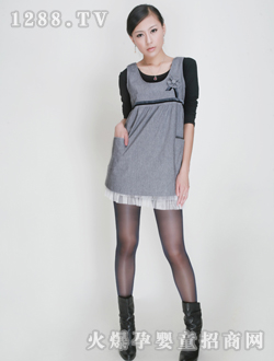 ��������׻�ɫ��ݗ���b