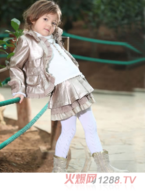 �νz�Ơ��yɫƤU���b