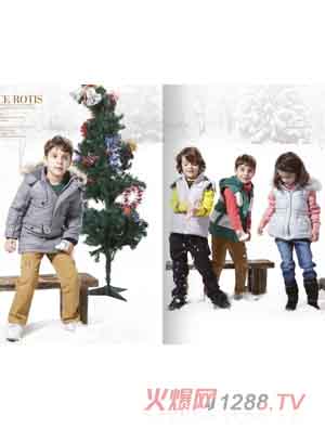 �������ٻ�ɫ�r�����\