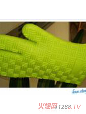 ���z����