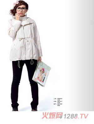 ���������Ћ�����ɫ����