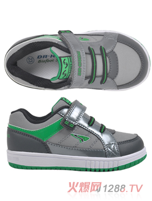 ����ʿ�y��ɫ�\(y��n)��(d��ng)Ь