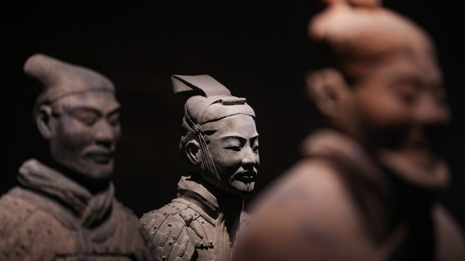 �͌����׃������\�\���F�z��