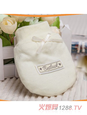 ؐ˹�m���װ�ɫ����