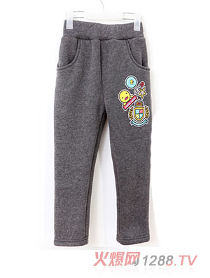 �ڴ��܃�ͯ�\(y��n)��(d��ng)ѝ�L(zh��ng)ѝ��ɫ