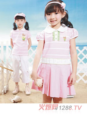 ��˹���\(y��n)��(d��ng)ϵ�����b��ɫ (1)