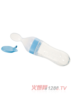 小土豆米糊輔食喂哺勺