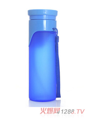 馬卡龍奶嘴硅膠內(nèi)膽折疊水杯 藍(lán)色 普通蓋 500ml