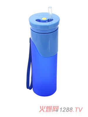 馬卡龍奶嘴硅膠內(nèi)膽折疊水杯 藍(lán)色 吸嘴蓋 500ml