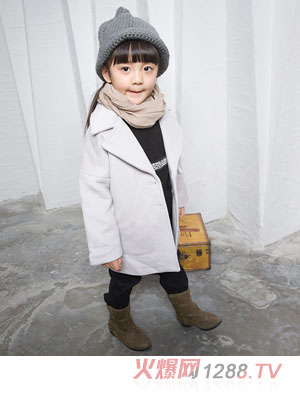 ���c(di��n)�neͯ��Ů����������ɫ����