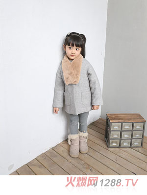 ���c(di��n)�neͯ��Ů����������ɫ�������b